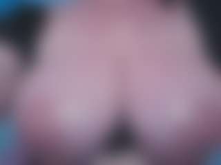 Live cam show with Ivy Swings - BBW Big Tits on Fit Hotties