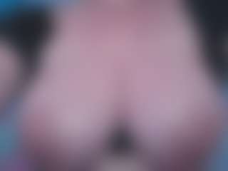 Ivy Swings's Live Sex Cam Show
