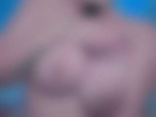 Ivy Swings's Live Sex Cam Show