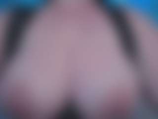Ivy Swings's Live Sex Cam Show