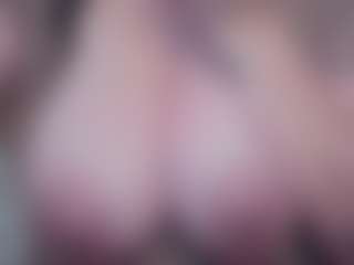 Ivy Swings's Live Sex Cam Show