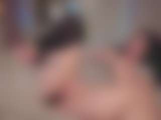 Live cam show with Ivy Swings - Lush on Hubzter Live
