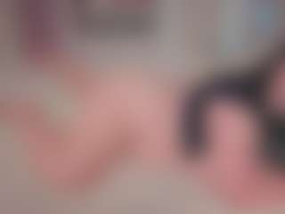 Live cam show with Ivy Swings - Lovense Middle Aged on Camsoda