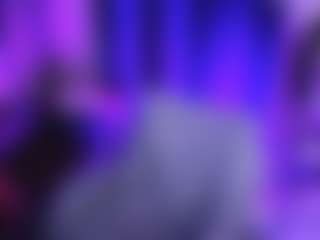 Live cam show with LilyThompsonX - Normal on Hubzter Live