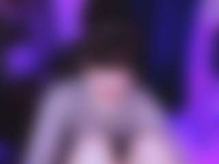 Live cam show with LilyThompsonX - Hairy Pussy on xfollow cams