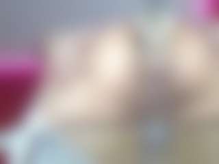 Live cam show with sammy-evaans - Spy MILF on Milf Play