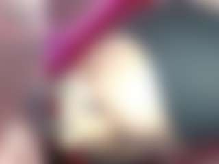 Live cam show with sammy-evaans - Oil on ObeyMaria