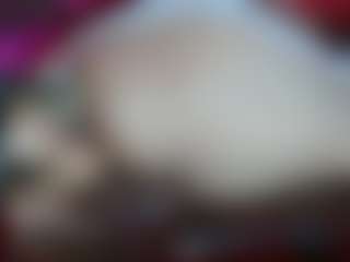 Live cam show with sammy-evaans - Oil on madthumbs