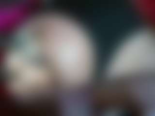 Live cam show with sammy-evaans - Oil on CamClone