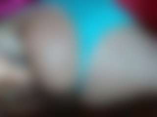 Live cam show with sammy-evaans - Middle Aged on sexylive.show