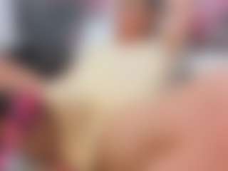 Live cam show with charlotte - Hairy Pussy on livesuperchat.net