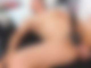 Live cam show with charlotte - MILF on sexytreat.net
