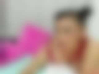 charlotte MILF webcam performer live streaming
