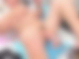 charlotte MILF webcam performer live streaming