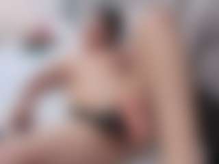 Live cam show with charlotte - Joi on Camsoda