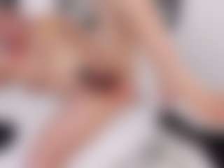 charlotte MILF webcam performer live streaming