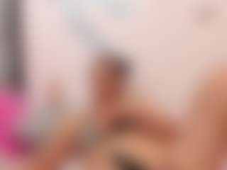 Live cam show with charlotte - Hairy Pussy MILF on xplaylive.com