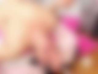 Live cam show with charlotte - Middle Aged on SinfulBabes