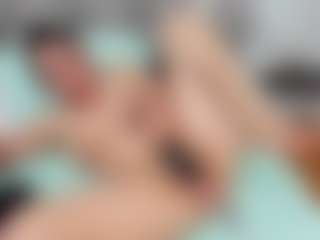 Live cam show with charlotte - Middle Aged on Camsoda