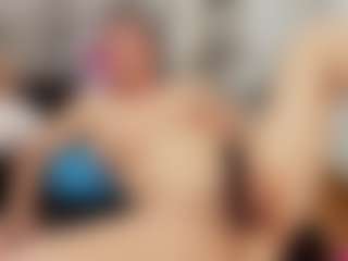 Live cam show with charlotte - Colombia on Big Tits