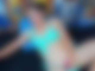 Live cam show with charlotte - Brown Eyes on Camsoda