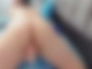 Live cam show with charlotte - Dildo on Camsoda