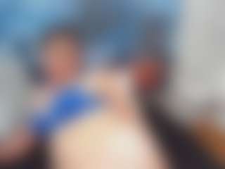 Live cam show with charlotte - Gamer MILF on Camsoda