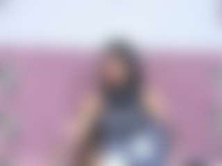 IndiraCollins's Live Sex Cam Show