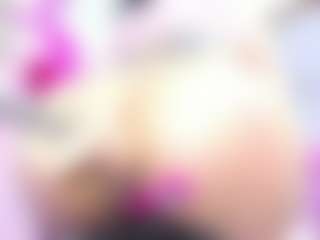 IndiraCollins's Live Sex Cam Show