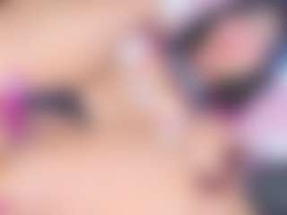 Live cam show with IndiraCollins - Shaved Pussy on Camsoda