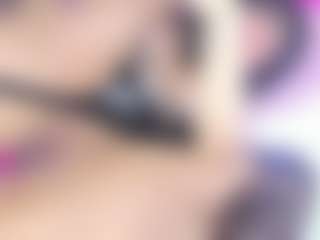 IndiraCollins's Live Sex Cam Show