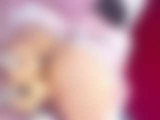 Live cam show with IndiraCollins - Cum on Latina Girls