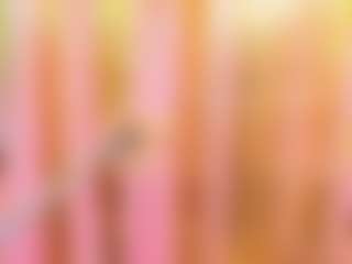Live cam show with IndiraCollins - Deepthroat on SxyPornLive