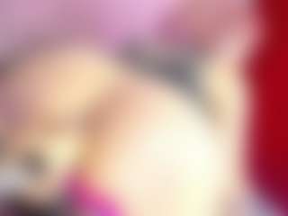 IndiraCollins's Live Sex Cam Show