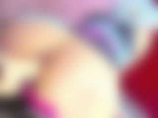 Live cam show with IndiraCollins - Deepthroat on StripNow