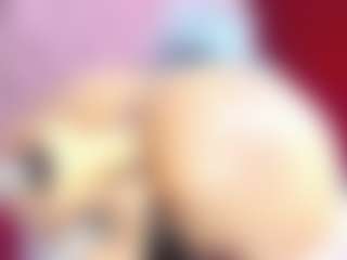 IndiraCollins's Live Sex Cam Show