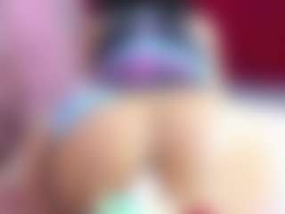 IndiraCollins's Live Sex Cam Show
