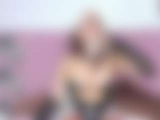 IndiraCollins's Live Sex Cam Show