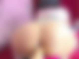 IndiraCollins's Live Sex Cam Show
