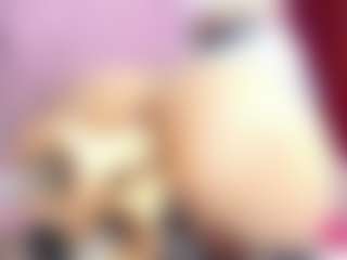IndiraCollins's Live Sex Cam Show