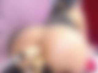 IndiraCollins's Live Sex Cam Show