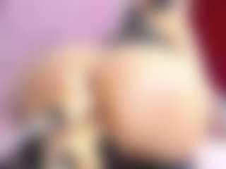 IndiraCollins's Live Sex Cam Show