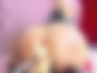IndiraCollins's Live Sex Cam Show