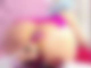 Live cam show with IndiraCollins - Double Penetration on Hubzter Live