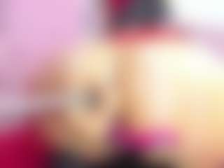 IndiraCollins's Live Sex Cam Show