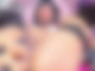 Live cam show with IndiraCollins - Ahegao on Hubzter Live