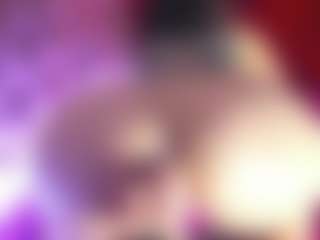 Live cam show with IndiraCollins - Petite on Camsoda