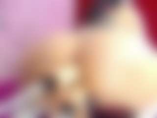 IndiraCollins's Live Sex Cam Show