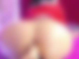 IndiraCollins's Live Sex Cam Show