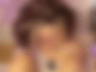 Live cam show with Emma nakamura - Petite on CamwithHer | colombia